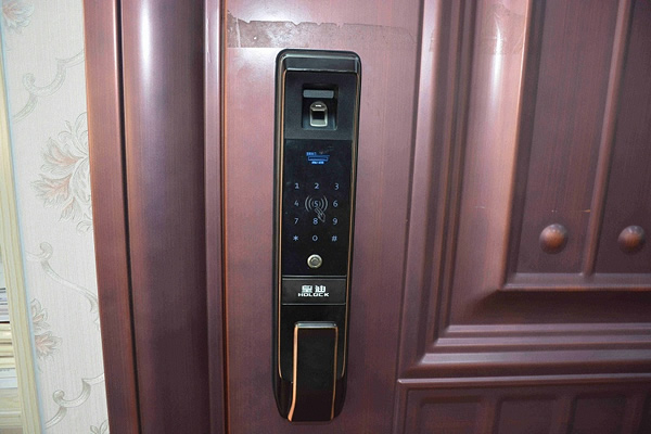 百元指紋鎖，你敢用嗎？