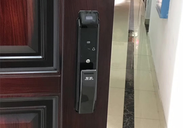 客戶總是嫌價格高，指紋鎖加盟后生意該怎么做？