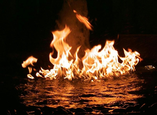 水深火熱的智能門鎖市場，如何在同質(zhì)化中穩(wěn)住陣腳？