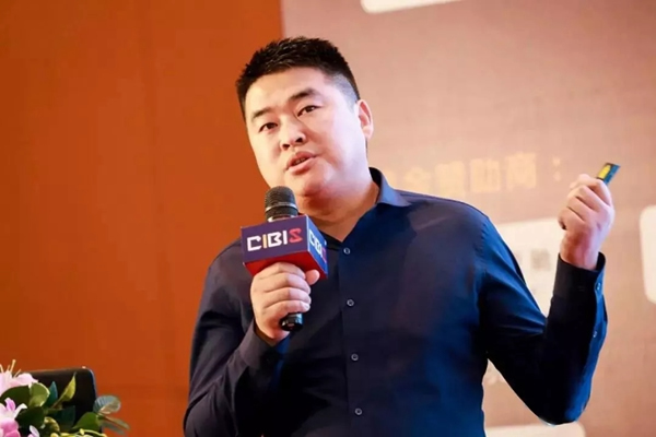 紫光物聯(lián)智能家居榮獲“智能家居地產(chǎn)項(xiàng)目推薦品牌”獎