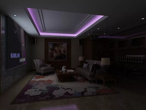 紫光物聯智能家居CEO葉龍到訪業主家庭調研產品效果