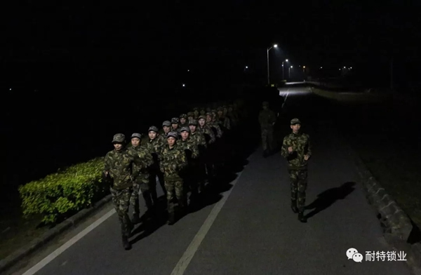 耐特鎖業(yè)董事長吳昌勝：做好簡單的事就不簡單