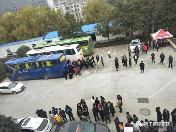 揚子智能家居園區迎來合肥市168中學的師生朋友們