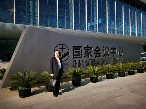 頂吉無孔智能鎖助力智能云鎖規范標準