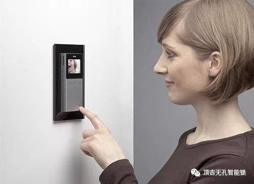 頂吉無孔智能鎖告訴你，社區(qū)智能化改造的基礎(chǔ)包括哪些方面