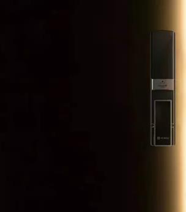 紐威爾智能鎖桐鄉(xiāng)吾悅店鉅惠來襲！