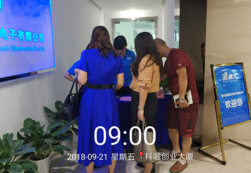 完美|德犬商學院營銷培訓課第27期學員順利畢業！