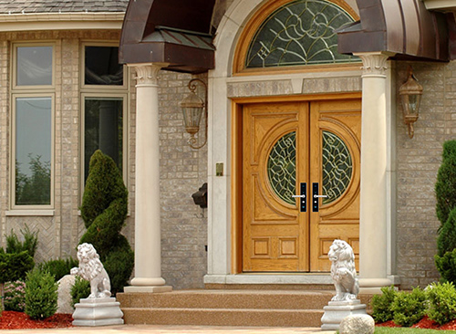 爸爸很忙，裝了把手機門鎖后發現三個女兒...