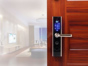 智能門鎖則更是對人們生活產生了革命性的效用