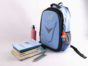 兒童定位健康書包，同時還可以培養孩子的整理習慣