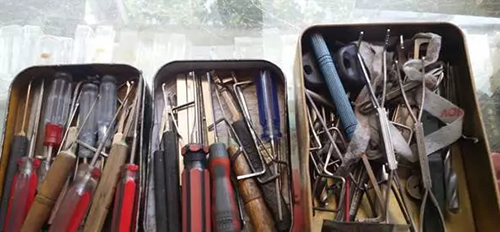 德犬手機(jī)門鎖，助您輕松實(shí)現(xiàn)一千萬(wàn)小目標(biāo)！