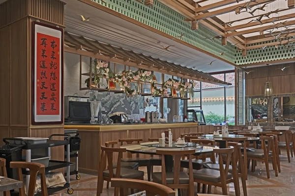 河?xùn)|智能家居：中餐館的智能燈光控制體驗