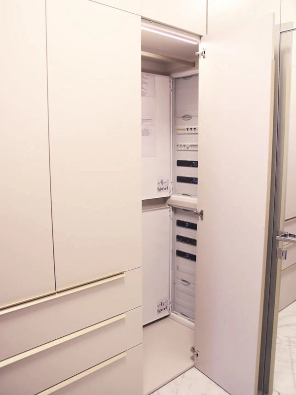 河?xùn)|智能家居：簡(jiǎn)約風(fēng)搭配全屋智能，空間格調(diào)提升不止一點(diǎn)點(diǎn)