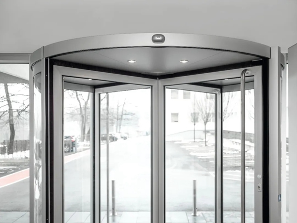 多瑪凱拔丨關(guān)于旋轉(zhuǎn)門，你必須要知道的事