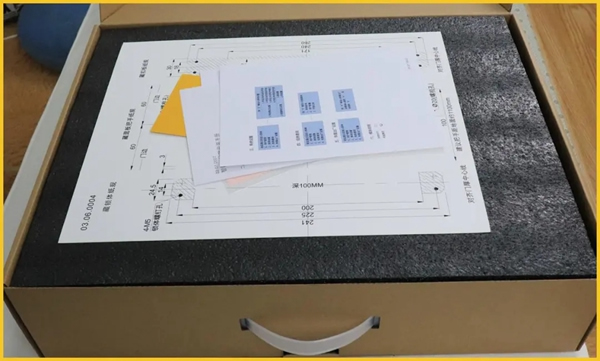 顏值超群，內在有料！行業權威媒體拆機測評KUB-KX9智能鎖!