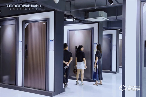 智聯世界·亞太天能2021年度招商大會暨智能門鎖新品發布會完美收官！