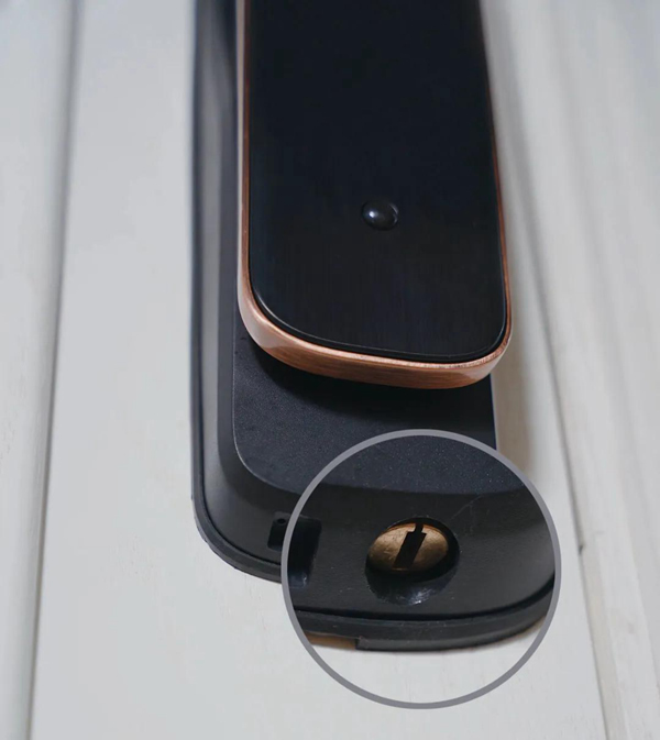 飛利浦智能鎖-漲知識(shí)！智能鎖的鑰匙孔為什么要隱藏起來？