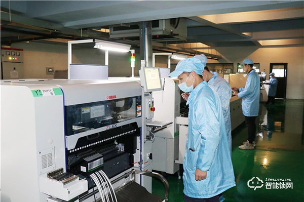 恭喜王力中標(biāo)融創(chuàng)地產(chǎn)智能鎖、木門戰(zhàn)略供應(yīng)商