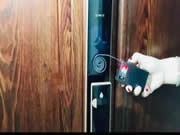 “小黑盒”秒開智能門鎖?公安部檢測中心:正修訂國家標(biāo)準(zhǔn)