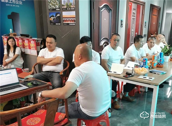 大干100天 沖刺年目標 江西贛北王力安全門智能鎖大干100天啟動會勝利召開