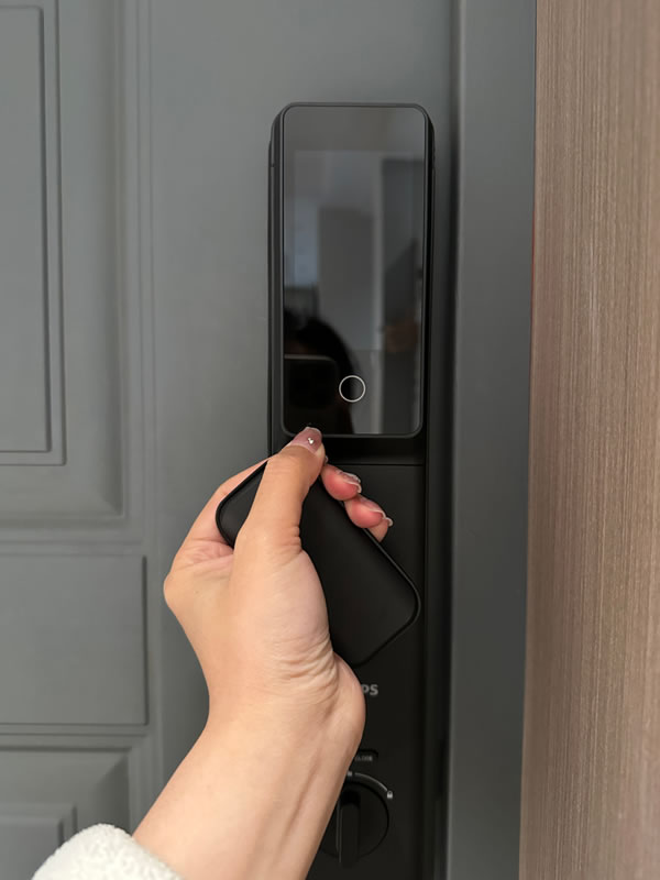 2024年火遍全小區的飛利浦智能鎖DDL702-FVP，豈止刷臉開門？