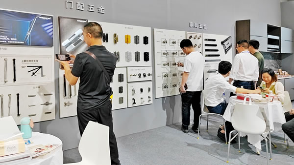 匯泰龍全屋五金震撼亮相2023中國(guó)成都建博會(huì)! 匯泰龍全屋五金震撼亮相2023中國(guó)成都建博會(huì)!