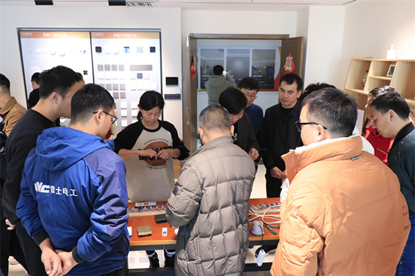 《智和家·米家智能家居工程師訓(xùn)練營(yíng)》圓滿結(jié)束,打造未來智能生活的核心力量 《智和家·米家智能家居工程師訓(xùn)練營(yíng)》圓滿結(jié)束,打造未來智能生活的核心力量