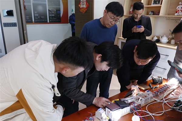 《智和家·米家智能家居工程師訓(xùn)練營(yíng)》圓滿結(jié)束,打造未來智能生活的核心力量 《智和家·米家智能家居工程師訓(xùn)練營(yíng)》圓滿結(jié)束,打造未來智能生活的核心力量