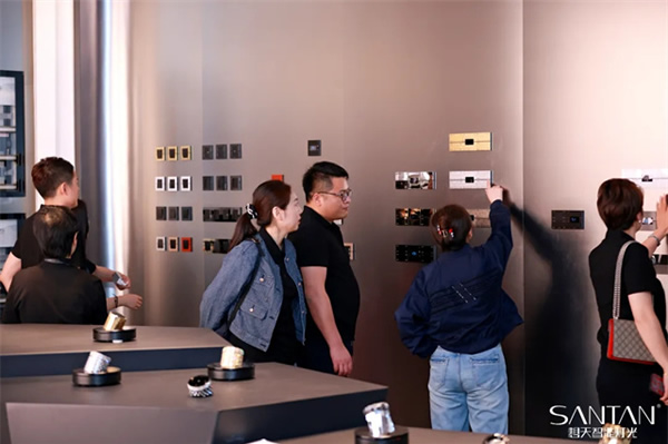 《綻放》2024想天新品發布會圓滿成功! 《綻放》2024想天新品發布會圓滿成功!