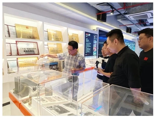 三星中國領導一行蒞臨威士丹利,加強智能家居合作的深度交流 三星中國領導一行蒞臨威士丹利,加強智能家居合作的深度交流