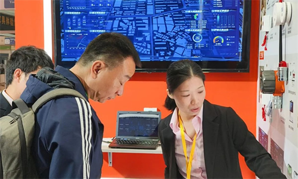 豪恩攜智慧養老解決方案 閃耀登場第七屆昆明老博會