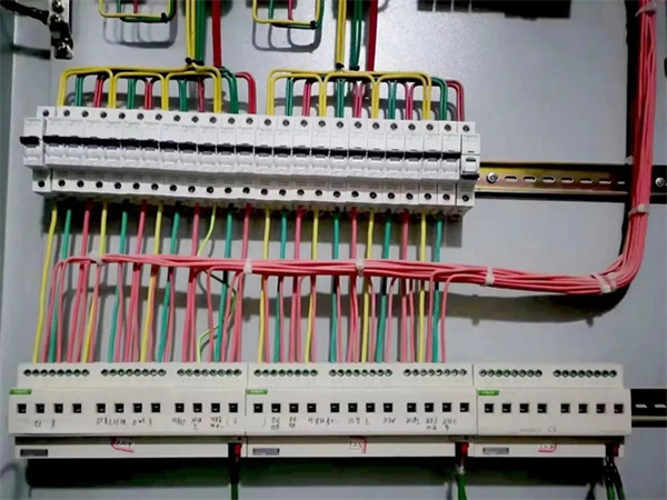 GVS×南飛鴻廣場(chǎng) | 誰(shuí)能拒絕這樣高品質(zhì)的智能照明？