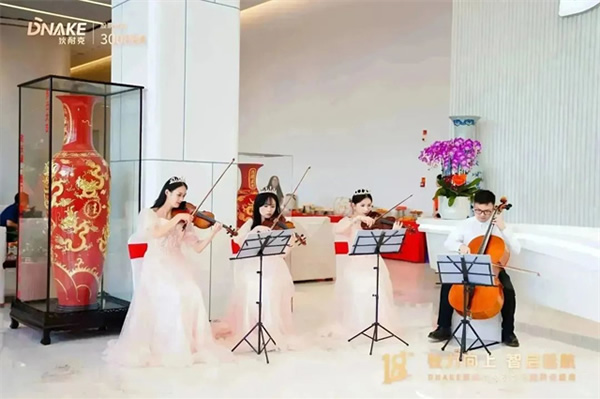 狄力向上,智啟遠航!狄耐克總部智造園喬遷盛典圓滿落幕 狄力向上,智啟遠航!狄耐克總部智造園喬遷盛典圓滿落幕