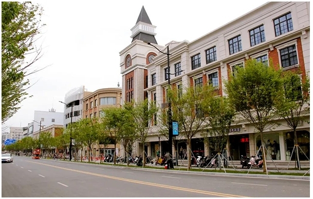 1.6萬盞,40余主次干道 | 順舟智能點亮“大豐區”綠色照明 1.6萬盞,40余主次干道 | 順舟智能點亮“大豐區”綠色照明