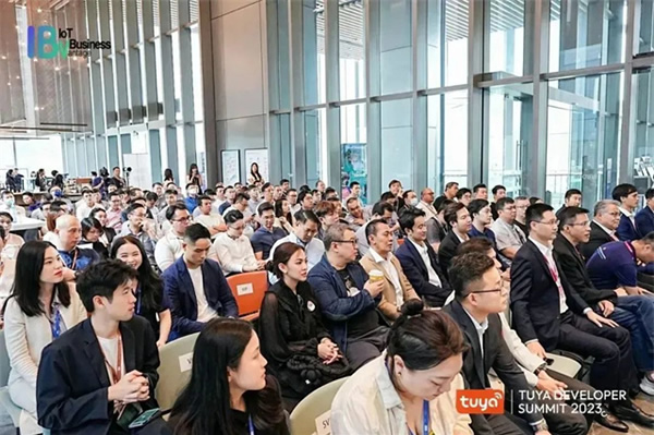 涂鴉持續(xù)拓展IoT互聯(lián)應用場景，TUYA開發(fā)者大會（新加坡）加速構建IoT生態(tài)