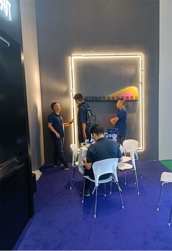 特恩斯參加2023上海國際智能家居展，自然界新款太陽燈首發！