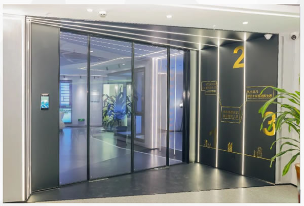 智慧之窗點亮新城，施米德攀枝花店盛大啟幕，搶占先機