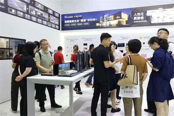 盈趣智能 x 上海SSHT | 以靠譜品質(zhì)精彩出圈