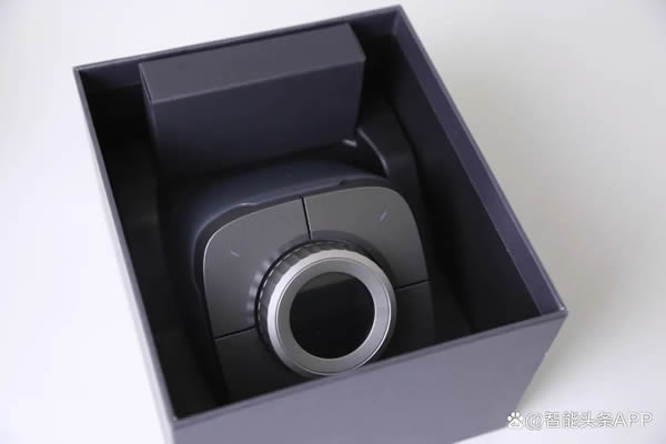 現象級智能家居新物種｜LifeSmart云起桌面智能表Nature X