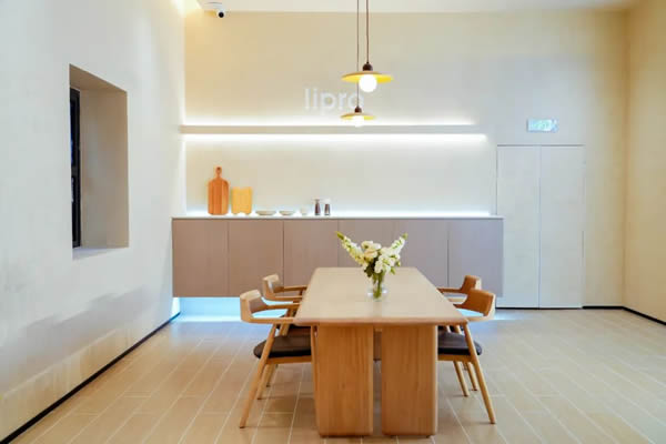 lipro 首家旗艦店正式開業 lipro 首家旗艦店正式開業