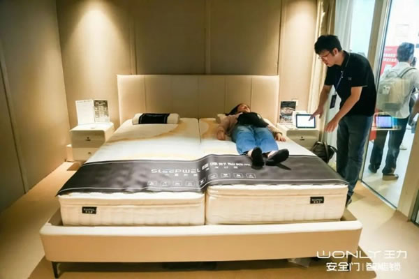 王力打造入戶門風(fēng)向標(biāo)驚艷全場,載譽收官!_15