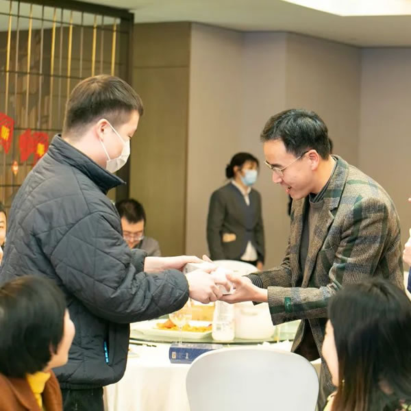 艾爾伴家智能家居2022年年終總結表彰大會_43