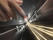 華為智能門鎖2首創“應急小紅鍵”一鍵開啟應急電源 主電池沒電了也能開門回家 這一創新給行業帶來哪些啟示?