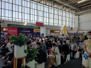 新潮澎湃+2021門業及定制家居品牌峰會現場紀實