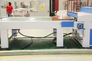 大自然木門生產車間