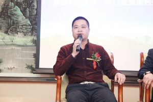 德嘉印象-關偉鏡